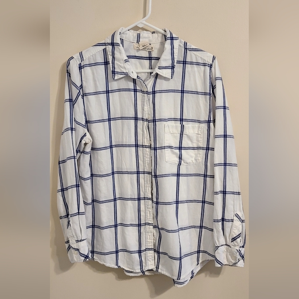 Classic White and Blue Checkered Men's Shirt